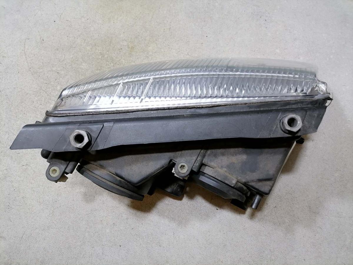 VW Passat 3B original Scheinwerfer vorn links Halogen ohne Nebelscheinwerfer Bj.1999